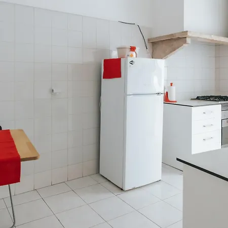 Aquilla Family 306 *