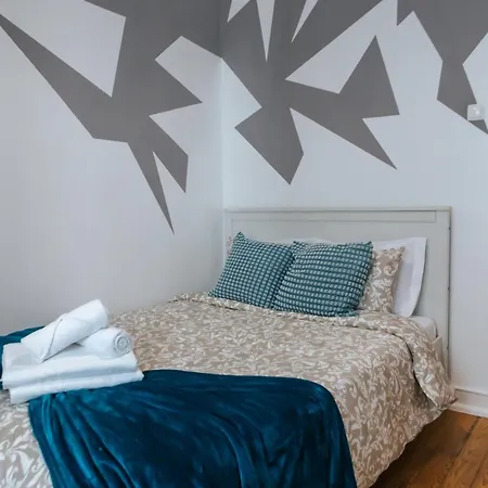 Aquilla Family 306 Проживання в сім'ї *